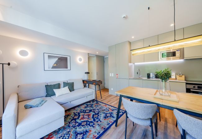 Apartamento em Porto - Feel Porto Firmeza Coworking & Flat 1.1 Apartamento em Porto - Feel Porto Firmeza Coworking & Flat 1.1