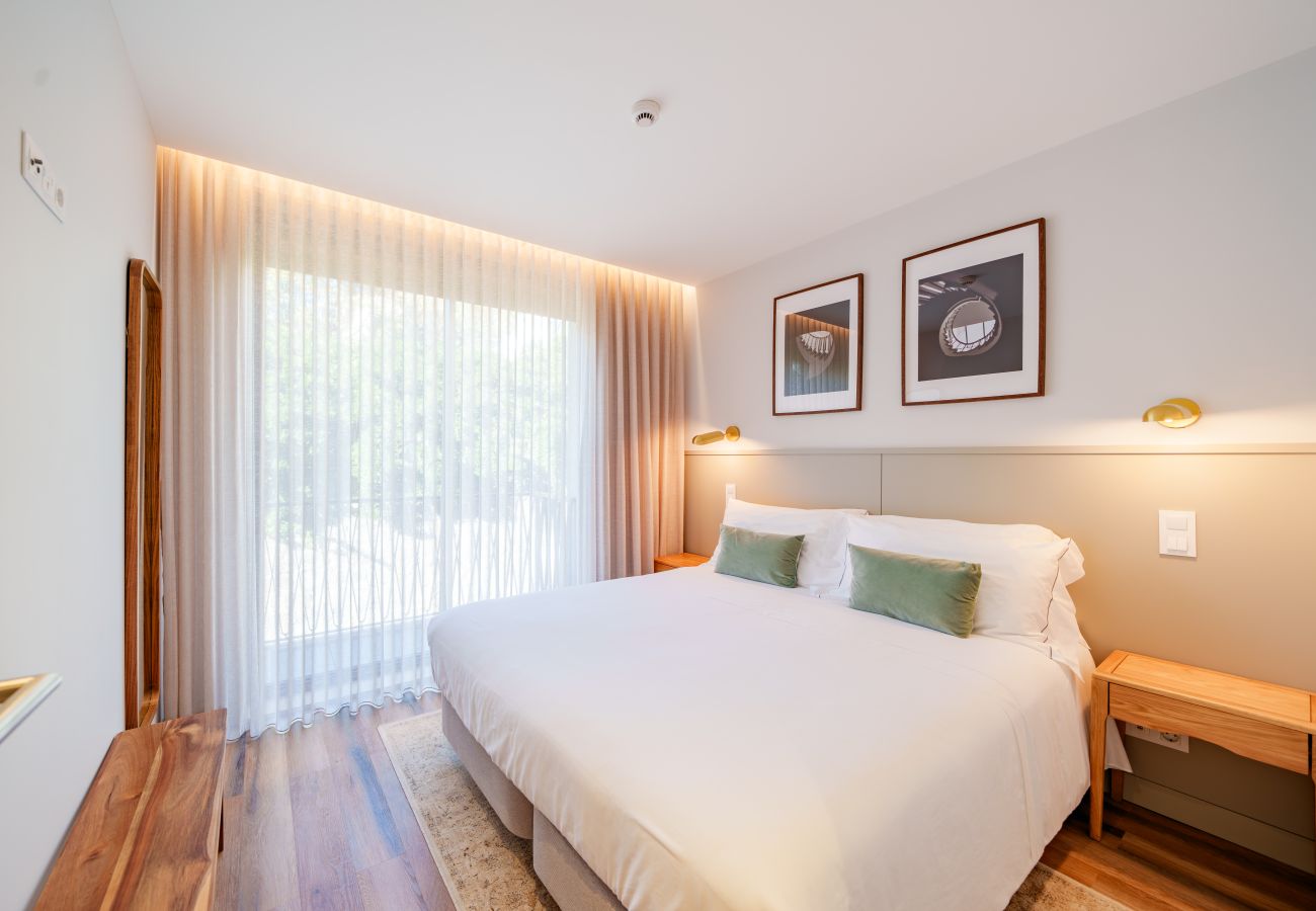 Apartment in Porto - Feel Porto Firmeza Coworking & Flat 1.1