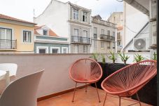 Studio in Lisbon - Lapa Diplomatic Flat 1.1 by Feel Lisboa